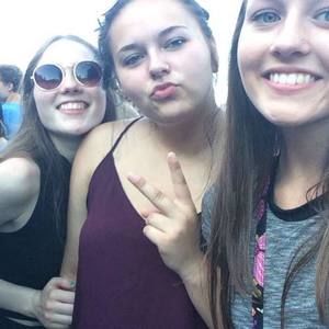 Meet your Posher, Kayleen